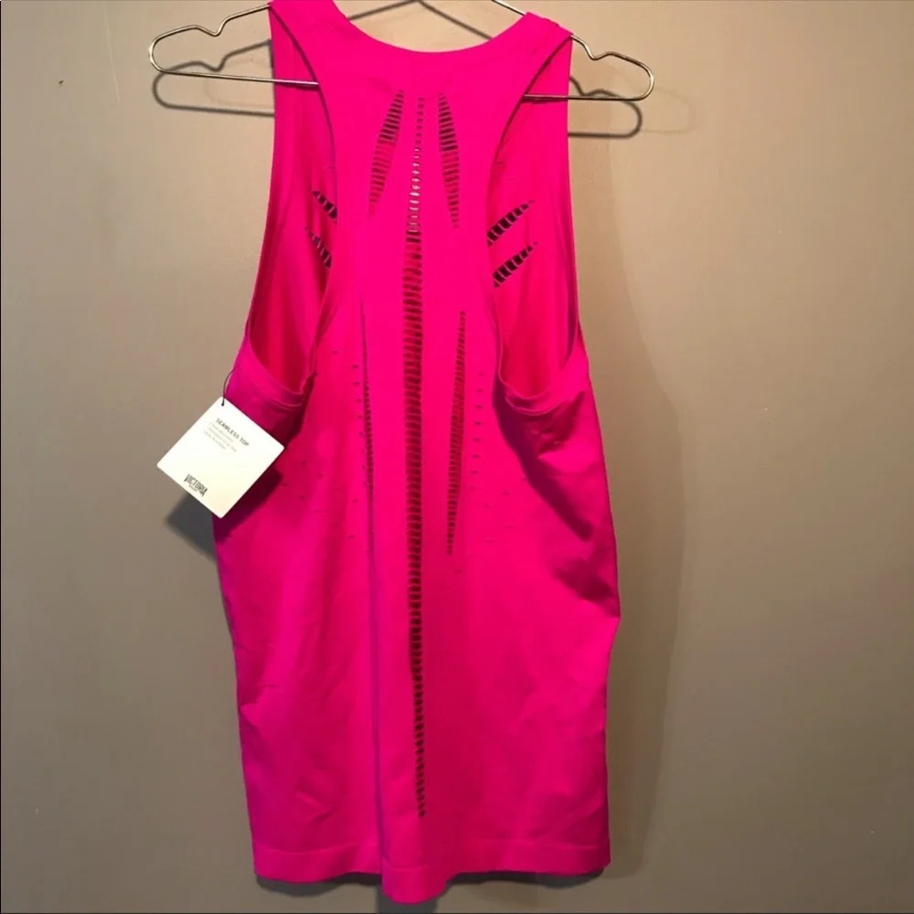 NWT Victoria’s Secret Black Seamless Tank - Picture 5 of 5